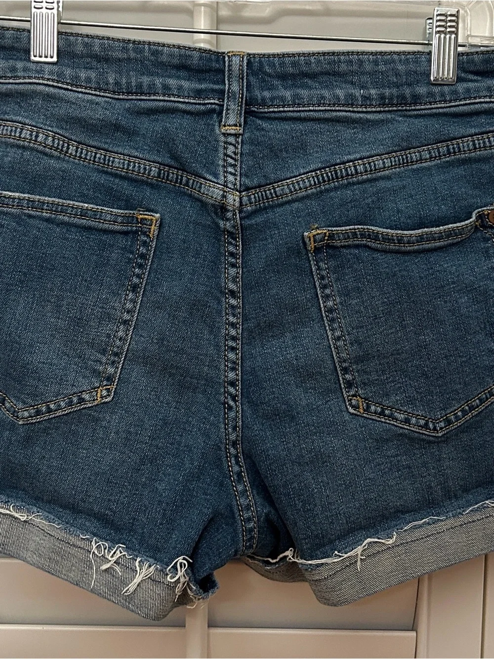 Pilcro Denim Cutoff Shorts Women's 29 in Faded Blue Button Up - Picture 7 of 11